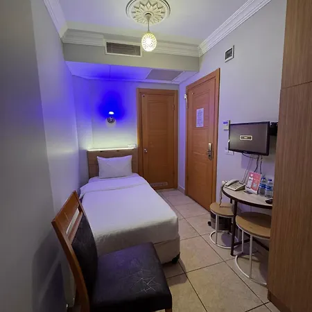 Esen Life Vandrarhem Istanbul